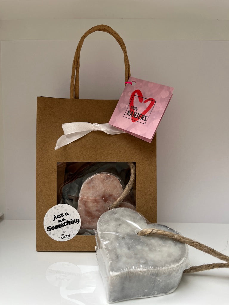 Cadeau tasje met heerlijk geurende zeep "Voor de liefste"